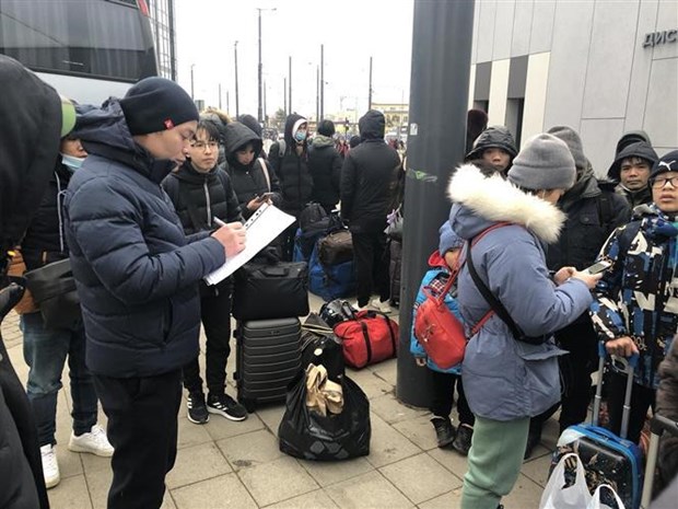 Most Vietnamese citizens in Ukraine evacuated from battle zone spokesperson